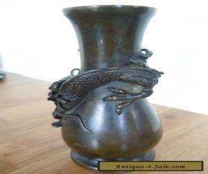 Item Japanese antique bronze vase for Sale