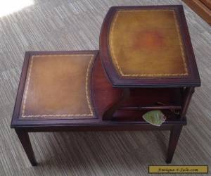 Item Vintage Imperial Mahogany Leather Top Side End Table for Sale