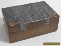 ANTIQUE WOODEN METAL TOPPED TRINKET BOX CD 1567