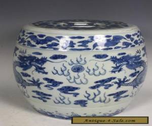 Item CHINESE PORCELAIN BLUE AND WHITE GARDEN STOOL for Sale