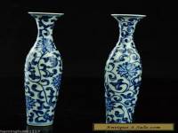 One pair Fine Beautiful Chinese Blue and white porcelain vase painting flowers