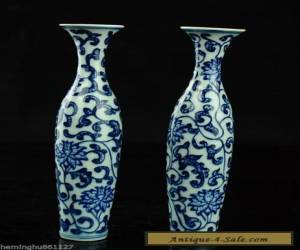 Item One pair Fine Beautiful Chinese Blue and white porcelain vase painting flowers for Sale