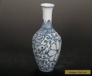 Item Exquisite painting flower Blue and white porcelain Vase QIANLONG mark D196 for Sale