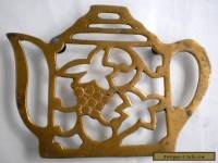 SENSATIONAL VINTAGE Ca 1960's SOLID BRASS TEAPOT DESIGNED TEAPOT TRIVET / STAND