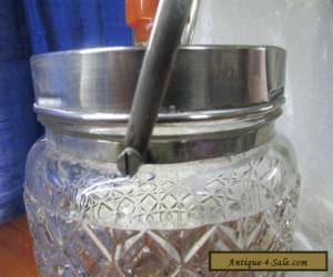 Item SILVERPLATE AND PRESSED GLASS BISCUIT BARREL WITH BAKELITE HANDLE for Sale