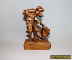 ANTIQUE VINTAGE CARVED WOODEN ANRI STYLE HUNTER FIGURE for Sale