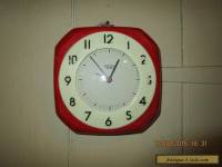 Vintage / Retro Smiths Kitchen Wall Clock in Red and Cream plastic / Bakelite 