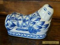 Small vintage Chinese Ceramic Baby Pillow With Blue and White Decoration