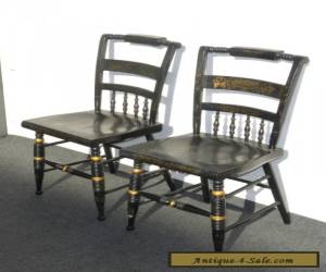 Item Pair of Vintage Hitchcock Style Black Side Chairs for Sale