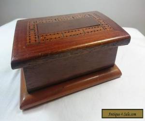 Item VINTAGE CRIBBAGE BOARD WOODEN GAME TRINKET JEWELLERY BOX 1931 WOOD ART DECO for Sale