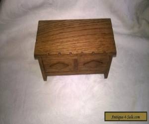 Item VINTAGE 1930'S/40S OAK OPENING CHEST DESIGN MUSICAL BOX  for Sale