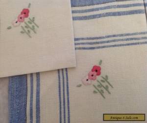 Item VINTAGE LINEN  SERVIETTES 4 BLUE & WHITE EMBROIDERED PINK FLOWERS SHABBY FRENCH for Sale