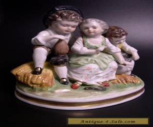 Item RARE VTG ROYAL MUNCHEN GERMANY "PEASANT CHILDREN" PORCELAIN SCULPTURE FIGURINE  for Sale