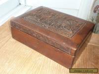 ANTIQUE / VINTAGE WOODEN TABLE / JEWELLERY BOX WITH CARVED BIRDS DETAIL. 