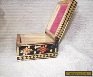 Item antique unusual inlaid wooden box for Sale