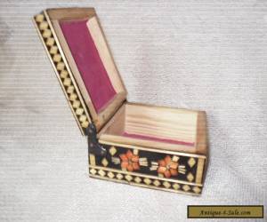 Item antique unusual inlaid wooden box for Sale